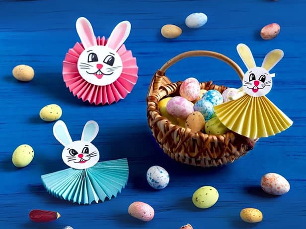 Bricolage de Pâques : réalisez des lapins en papier trop mignons !