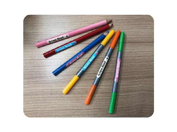 Les étiquettes personnalisées pour la rentrée scolaire.