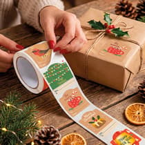 maich40015-3-rouleau-et-boite-detiquettes-personnalisables-pour-noel