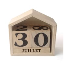 DTM100153-calendrier-perpetuel-maison-en-bois-a-decorer-graine-creative