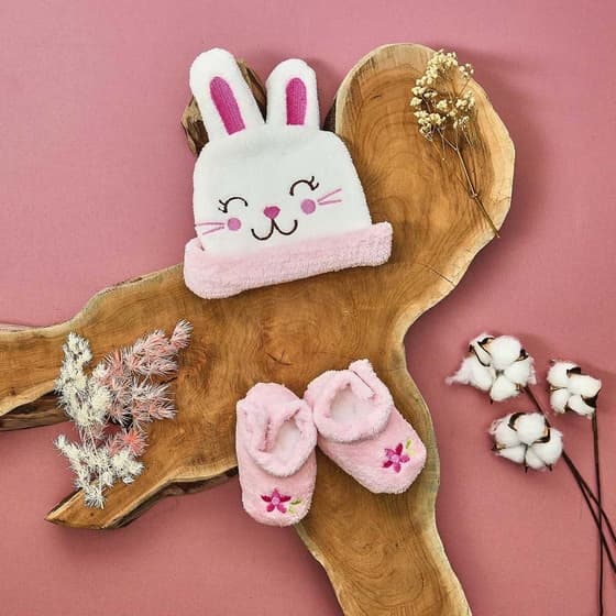 CMPPU2196LAPIN-ensemble-bebe-fille-bonnet-et-chaussons-lapin-2