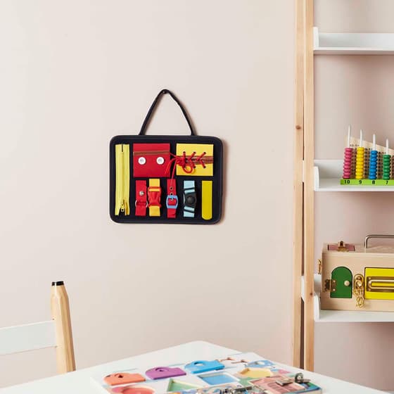 CMPEA10293-mallette-multi-sensorielle-montessori-les-systemes-d-ouverture-4