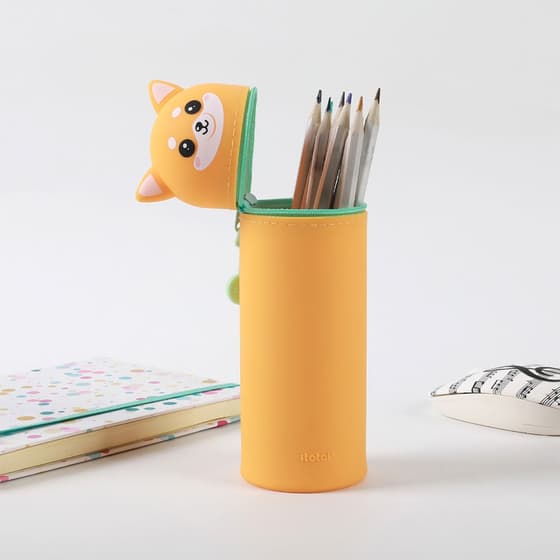 itoxl2482a-trousse-verticale-chien-shiba-en-silicone-2