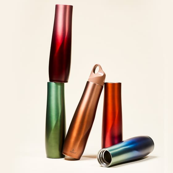 ROYBCB104-Gourde-inox-isotherme-CHIC-MIC-Bioloco-Curve-420ml-Berry-2