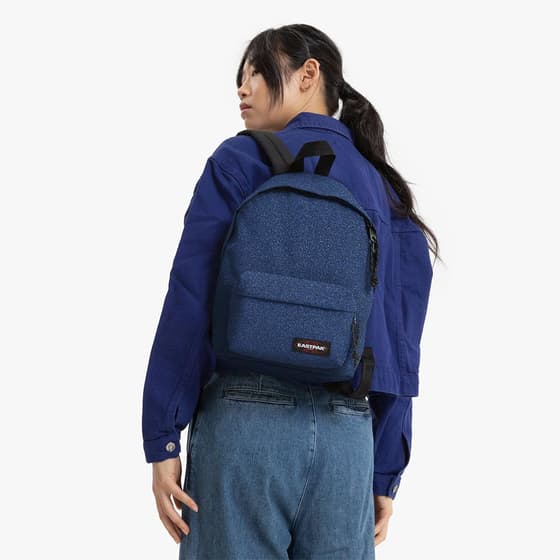 EK0000438E7-Mini-sac-a-dos-Eastpak-Orbit-Spark-Charged-2