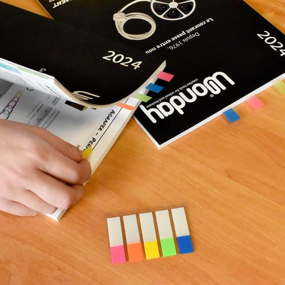 100-marque-pages-repositionnables-12x44-mm-fluo-et-transparents