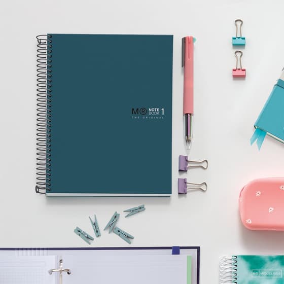 MR46589-bloc-notebook-a-spirale-a5-mr-160p-petits-carreaux-perfore-bleu-ocean-05