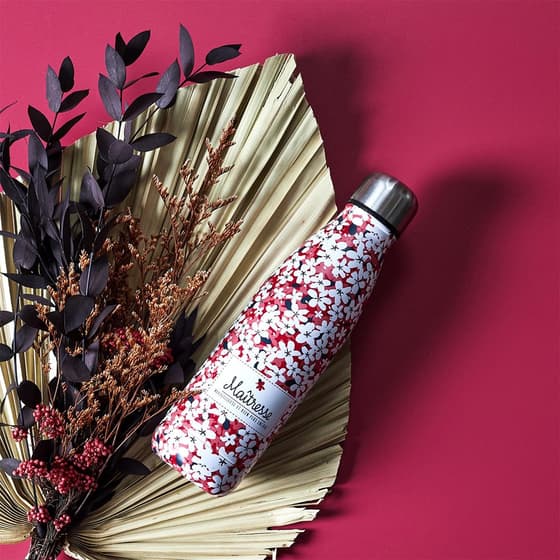 cmpka0277-gourde-isotherme-fleurs-rouges-maîtresse-4