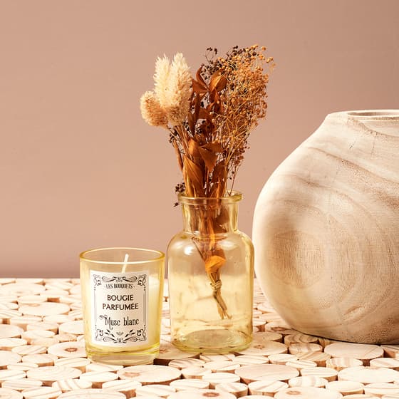 cmpbo0045musc-bougie-parfumee-musc-blanc-et-fleurs-sechees-1