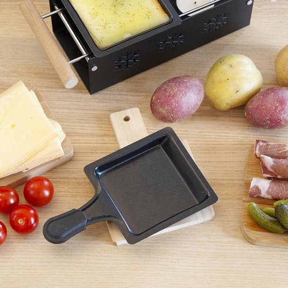cmpku6536-4-repose-poelon-a-raclette-en-bois-2
