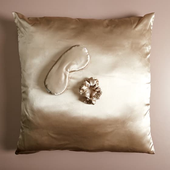 cmpsc29561-coffret-nuit-satin-3-accessoires-3