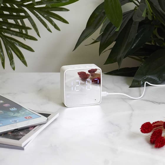 cmpht0024-reveil-miroir-enceinte-sans-fil-3
