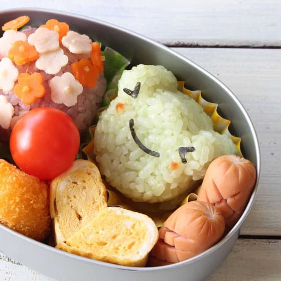 cmpku0022-moules-a-onigiri-et-sushi-5-pieces-4