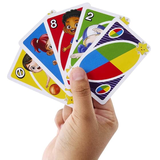 van2014237-jeu-de-cartes-uno-junior-extension-4