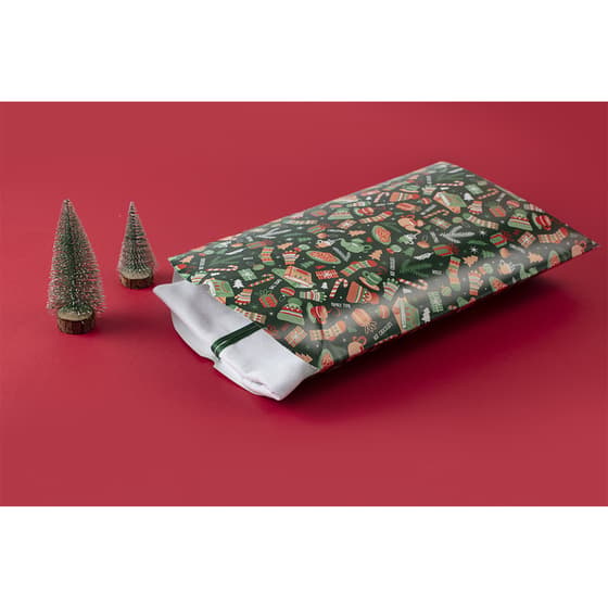 cla618014c-pochette-cadeau-noel-30x40cm-clairefontaine-cosy-2