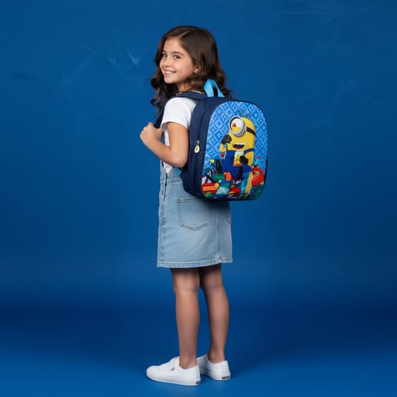 JACDES25243101107-Sac-à-dos-maternelle-3D-MINIONS-2