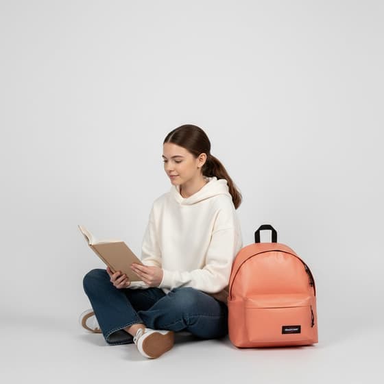 EK0006205W2-Sac-à-dos-EASTPAK-Padded-Pak'r-Glossy-Peach-1-compartiment-1