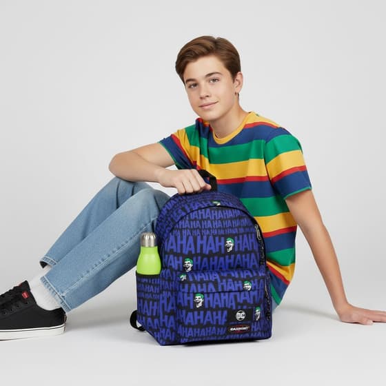 EK0A5BG44V7-Sac-à-dos-EASTPAK-Day-Pak'r-DC-Comics-The-Joker-1-compartiment