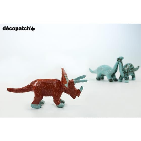 AP155O-Support-papier-mâché-pulpé-dinosaure-tricératops-2
