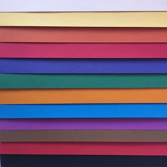 12-feuilles-a-dessin-couleurs-vives-clairefontaine-a4-160g-96779C-1
