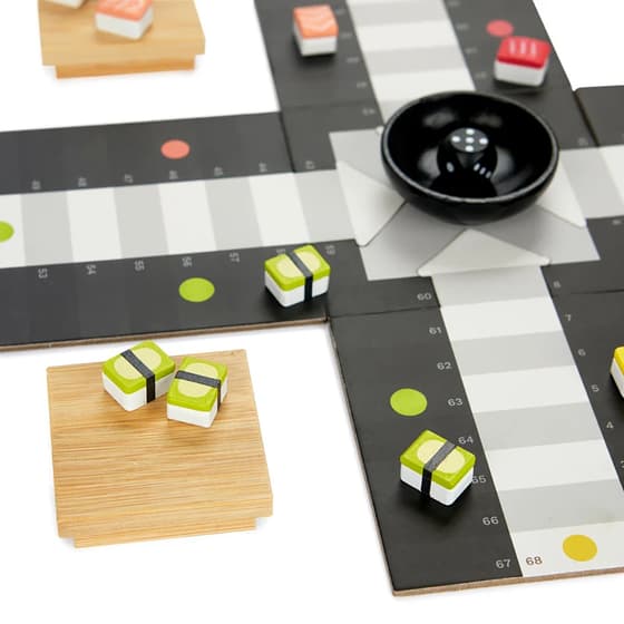 bal27721-jeu-des-petits-chevaux-version-sushi-ludoshi-balvi-3