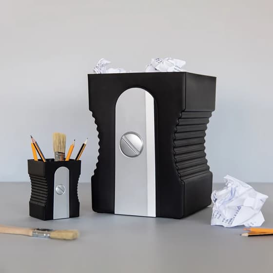 bal27417-pot-a-crayons-taille-crayon-noir-balvi-3