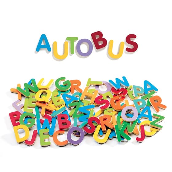 DJEDJ03101-djeco-83-petites-lettres-magnétiques-en-bois-1
