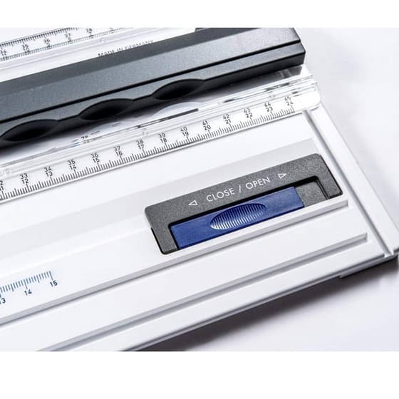 3333100-planche-a-dessin-a3-staedtler