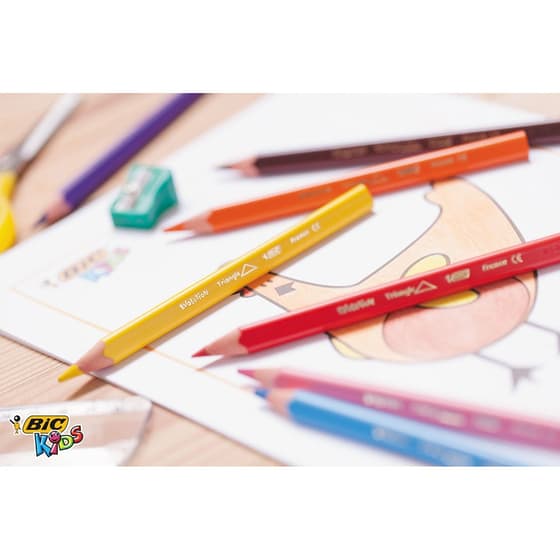 8297356-12-crayons-de-couleur-bic-kids-evolution-triangle-ecolutions-04