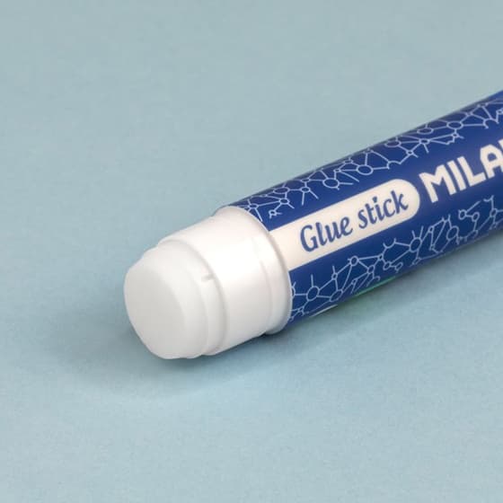 MIL4410924-baton-de-colle-8g-milan-2