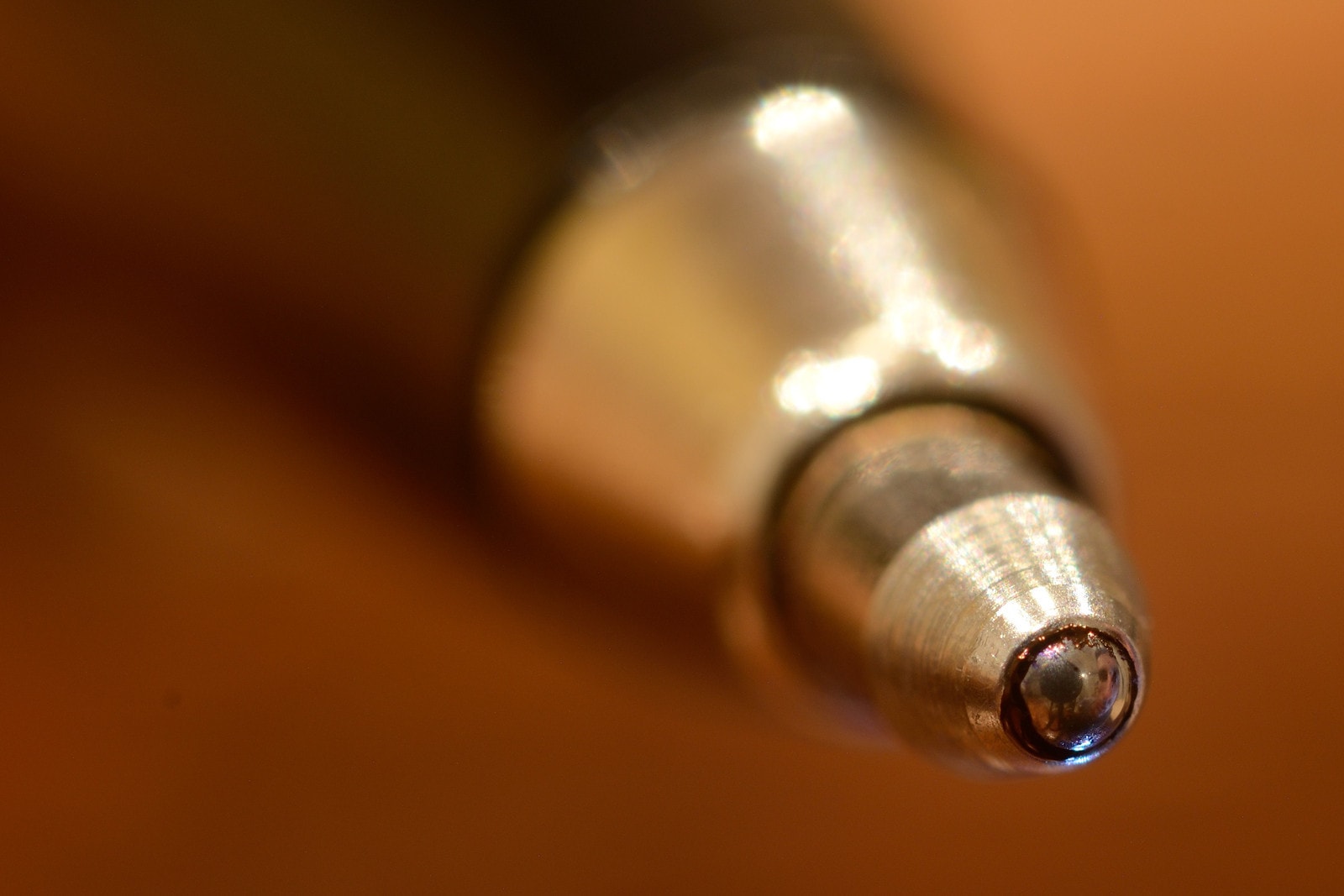 Focus sur le stylo bille : de son origine à son succès ! | Le Blog ...