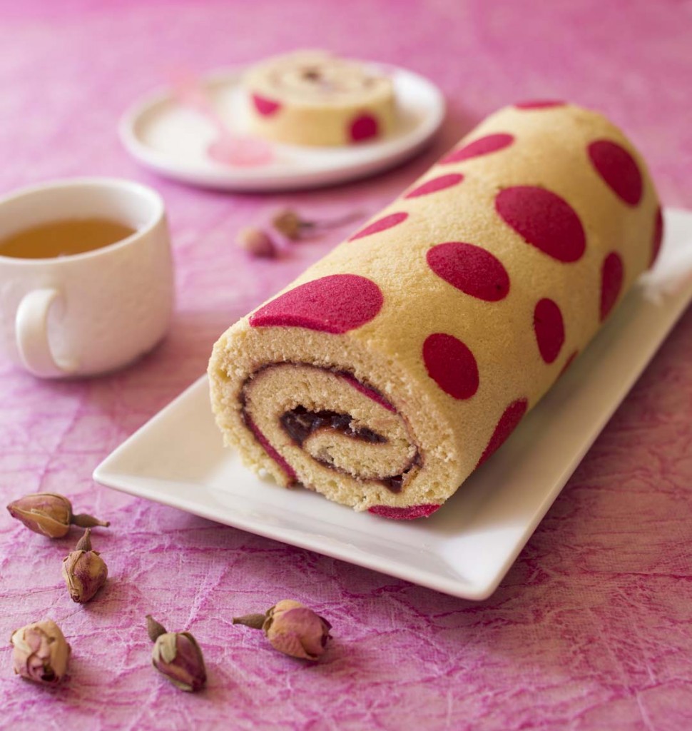 gateau-roule-fraise-pois