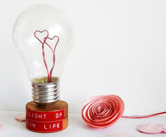DIY-ampoule-d'amour-Saint-Valentin16