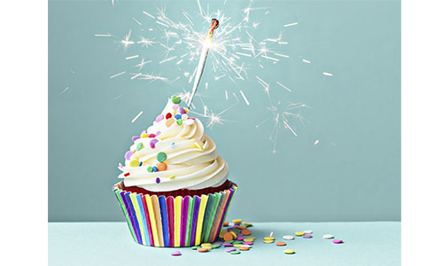 Les étiquettes personnalisées pour les anniversaires